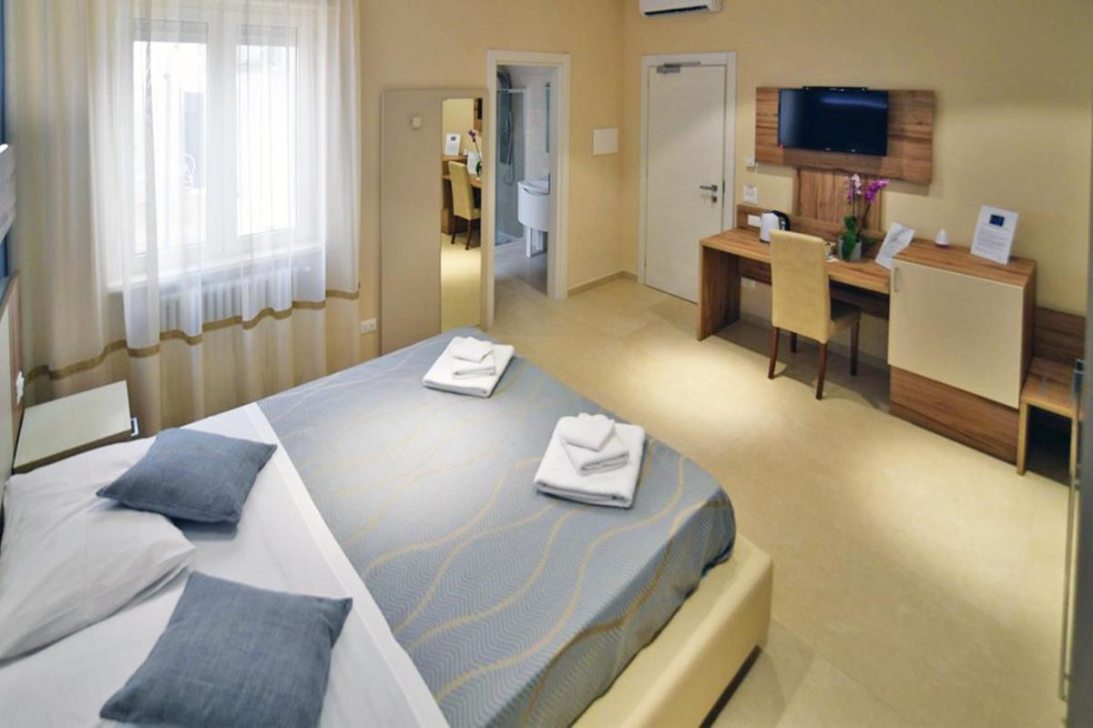 Bed and Breakfast Astro Blu à Lecce Extérieur photo